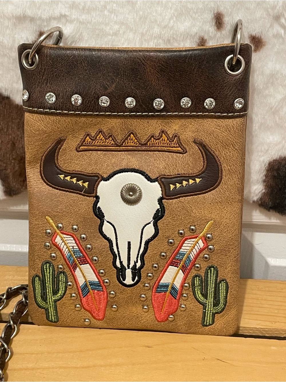 Western Embroidered Cow Skull Crossbody Bag - Brown